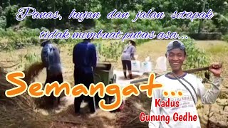 Kegiatan masyarakat pedesaan di ujung selatan Wonogiri pada musim panen