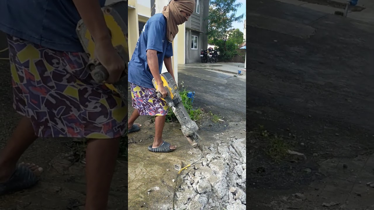 Is this the right way to use chipping gun? 