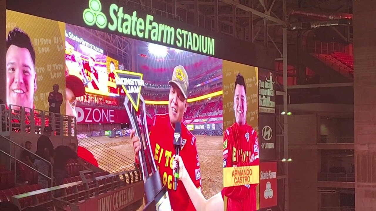 JCB DIGatron Freestyle 