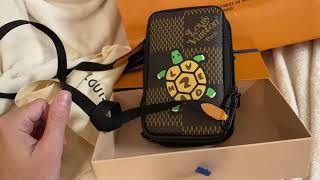 Louis Vuitton Mens Double Phone Wallet Pouch Bag Reverse Monogram Eclipse  M69534