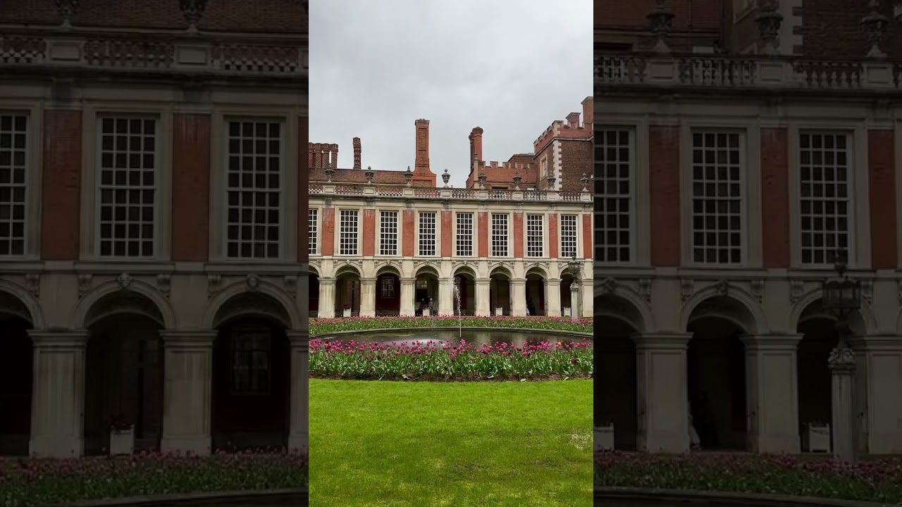 LONDON | Tulip Festival at Hampton Court Palace