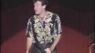 An Evening With Robin Williams - Women and Puberty