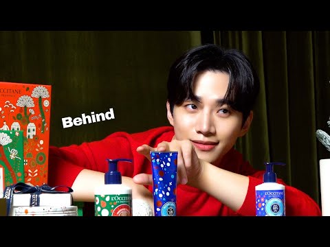 선물 가득! 신나게 춤추며 즐거운 미리 크리스마스 · Behind