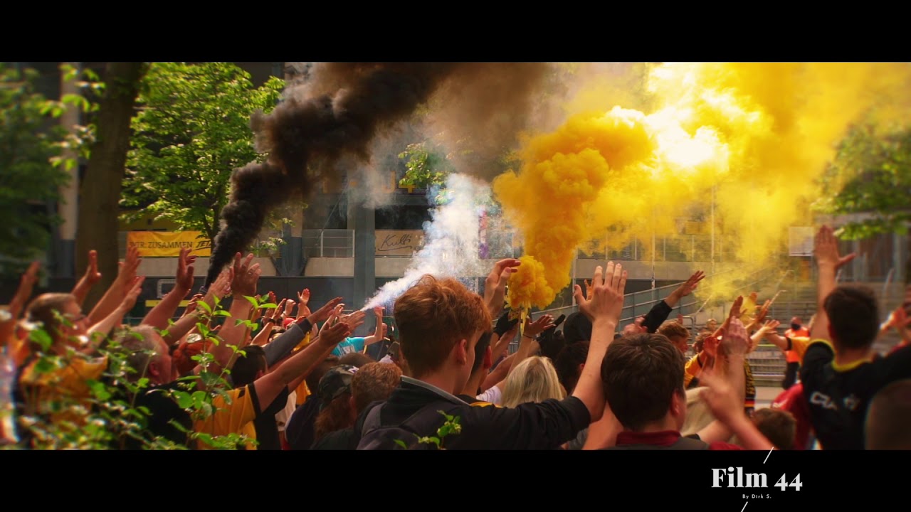 34+ Dynamo Dresden Background