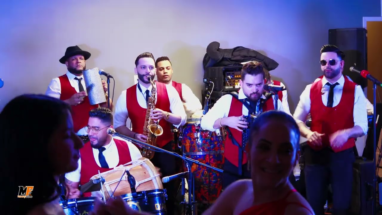 EL GRUPO D'AHORA | EL REGALITO EN VIVO