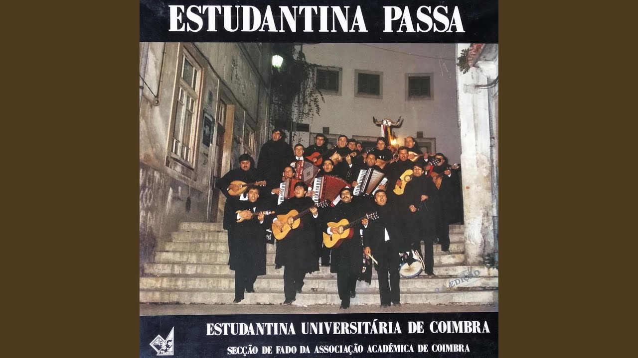 À Meia Noite ao Luar