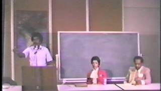 DR BOBBY WRIGHT PT1  THE DIFFERENCE BETWEEN TRAINING AND EDUCATION