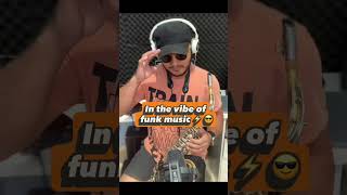 Só deixando o groove falar 😎In the vibe of funk music ⚡