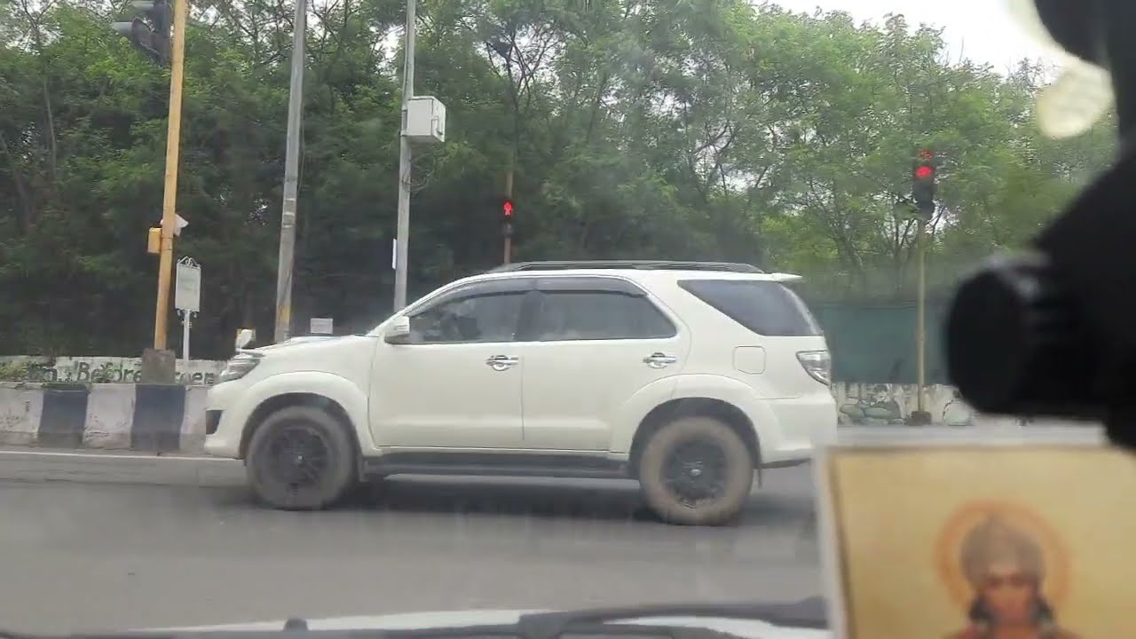 CRAZY STUPID DRIVERS In Kalyani Nagar Pune | New Car Driving | Daily Observation | ROAD CROSSINGS