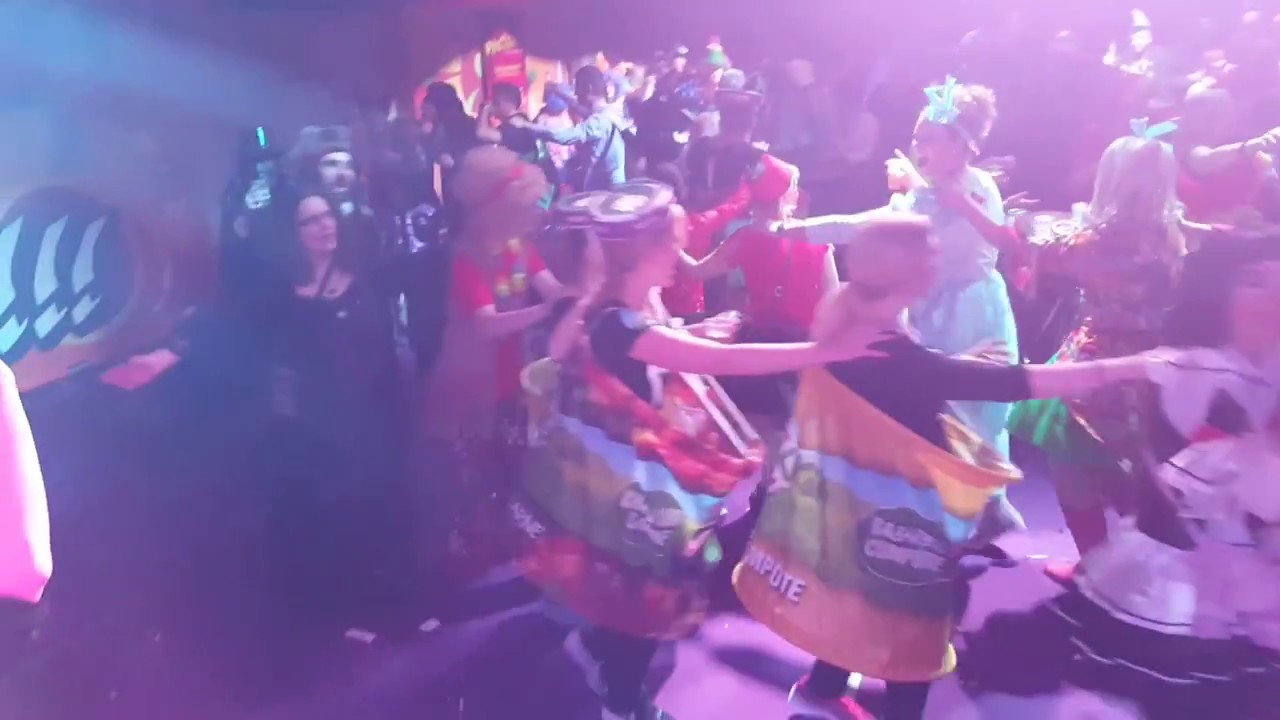 RED CARS live Carnaval 2017 YouTube