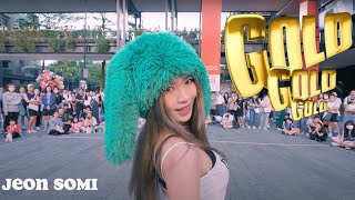 [KPOP IN PUBLIC | ONE TAKE] SOMI (소미) - 'GOLD GOLD GOLD' Dance Cover by MOMO @woo.k star 舞客星 Resimi