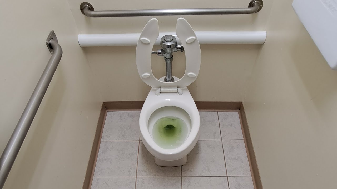 641 Mansfield & Kohler Fixtures GQT Hastings 4 Men's Restroom 🚹