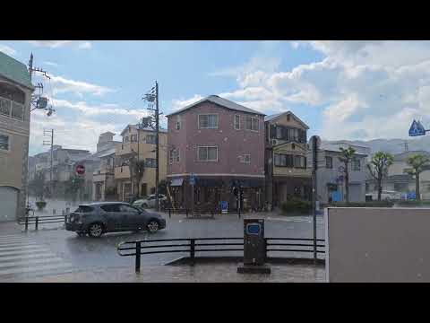 2023年5月15日 兵庫県 芦屋市 雹(ひょう)が降る