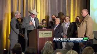 California Chrome Cleans Up at CTBA  Awards Dinner  | Feature - Feb. 9th, 2015