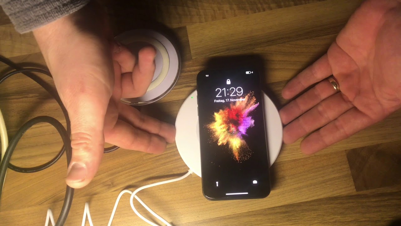 How to charge your Apple iphone 10 wireless charging iPhone X with ...