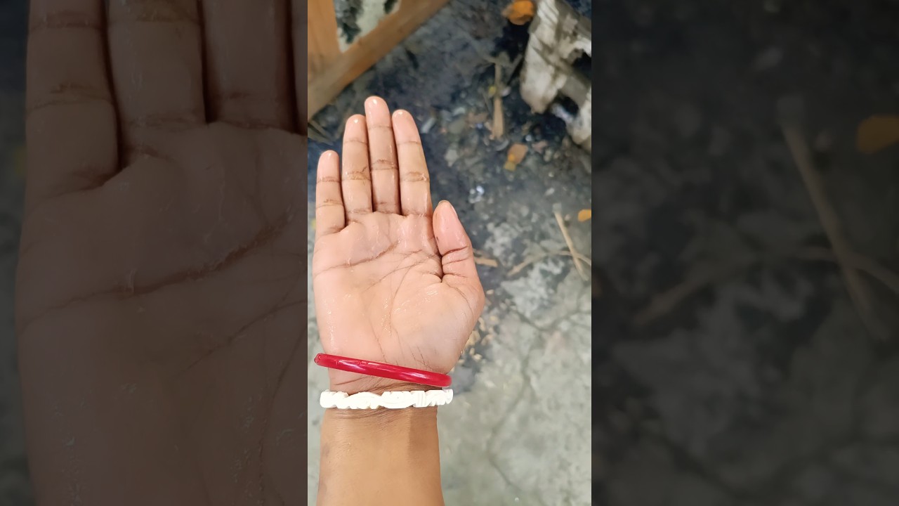 Introducing the🧼🧼🧼 "VitaWear SmartBand," a next-generation wearable gadget