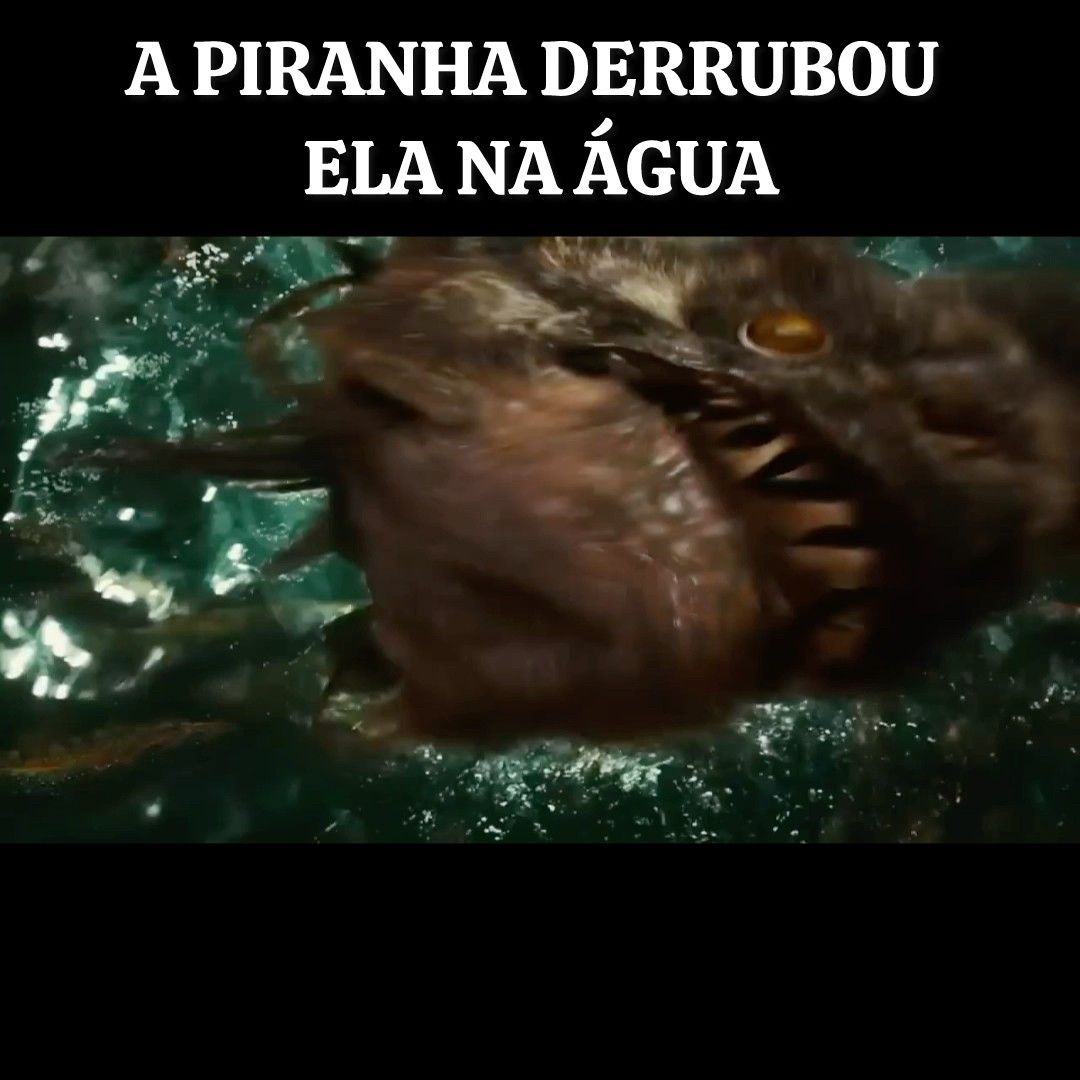 A PIRANHA GIGANTE DERRUBOU A MULHER #shorts