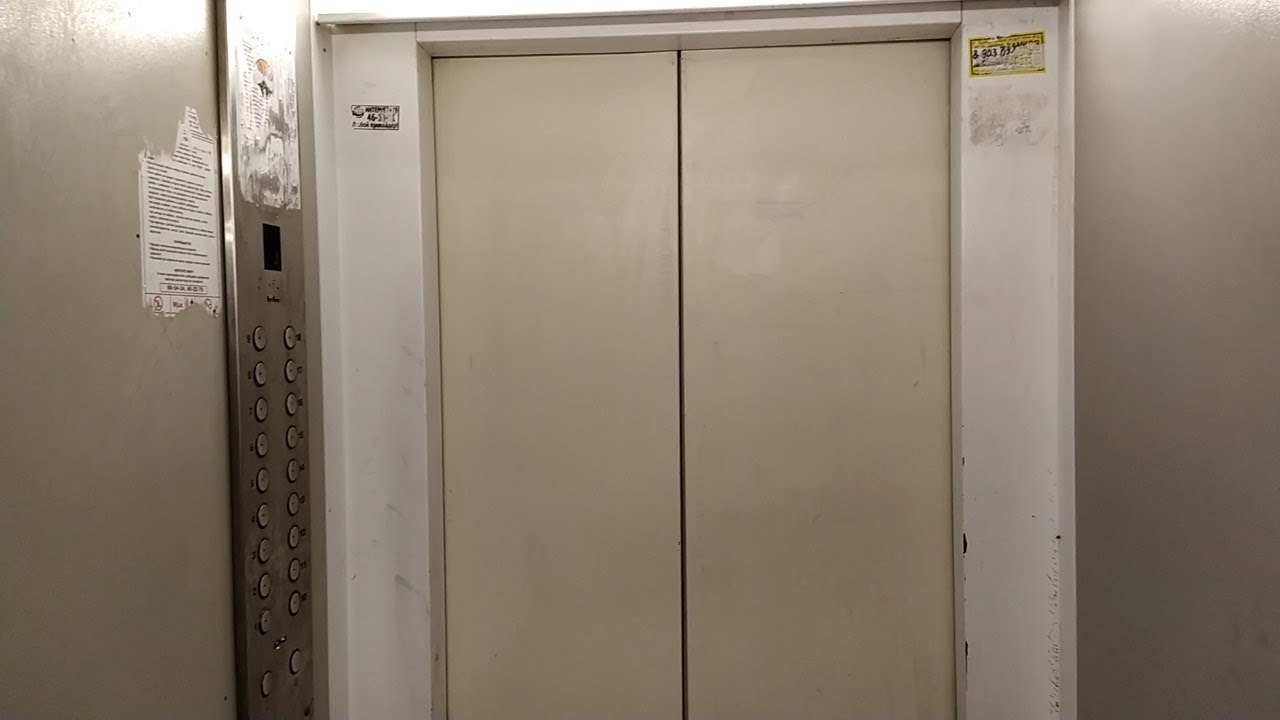 Новостройка! Обзор 18 этажки 2011 года постройки, обзор по адресу: 1-й Топольчанский, 2, подъезд 1