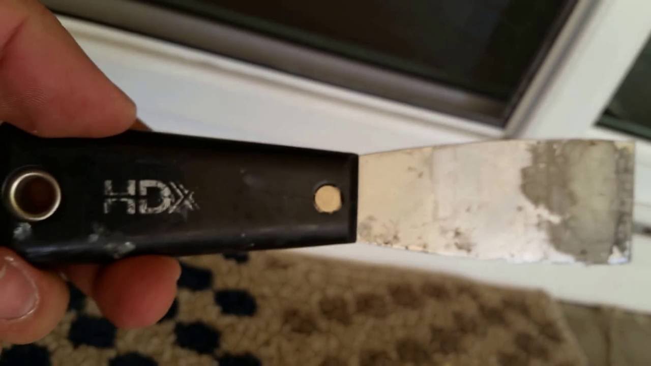 Screen door stuck and how to fix YouTube