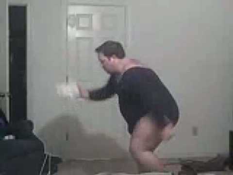 Fat Guy dances to SINGLE LADIES