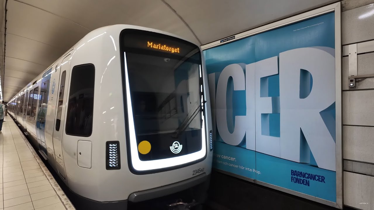 Sweden, Stockholm, subway ride from Mariatorget to Slussen