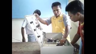 How a Smart Relay Works. Zelio Schneider  Model SR2 B121FU 100.240AC. Comisioning Pump Water Level
