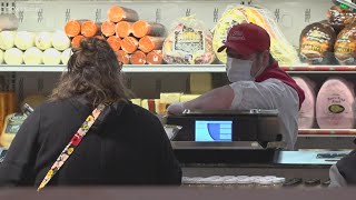 Jam-packed grocery stores on eve of New England Nor'easter
