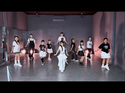 Ola Mi Chica ✨ Kid Dance Class