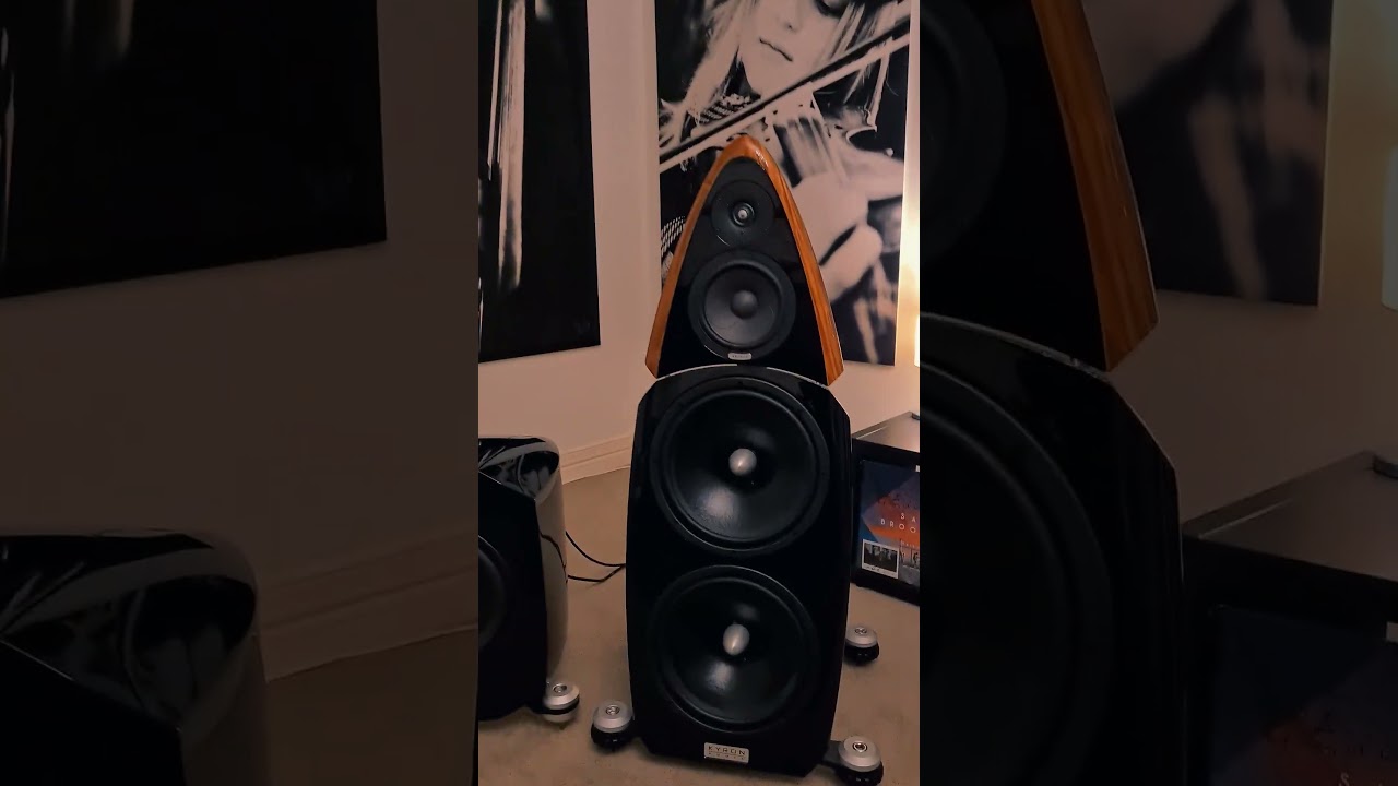 Kyron Featured Artist of the Week / Lior - Autumn Flow