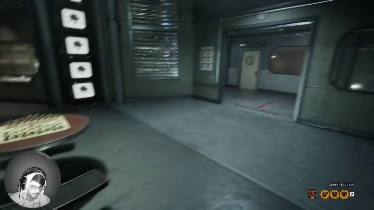 QUEDAMOS DOS EN PSICOCIRUGIA *desastre total * xd | Directo #13 THE OUTLAST TRIALS