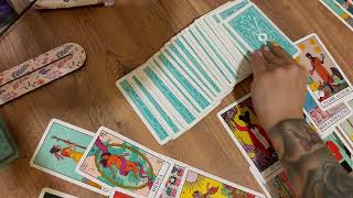 Aklindaki̇ Ki̇şi̇ Sana Ne Hi̇ssedi̇yor, Aranizda Ne Olacak. Kolekti̇f Açilim.