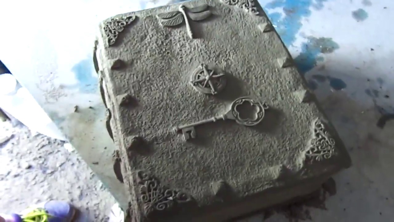 Concrete Book demolding - YouTube