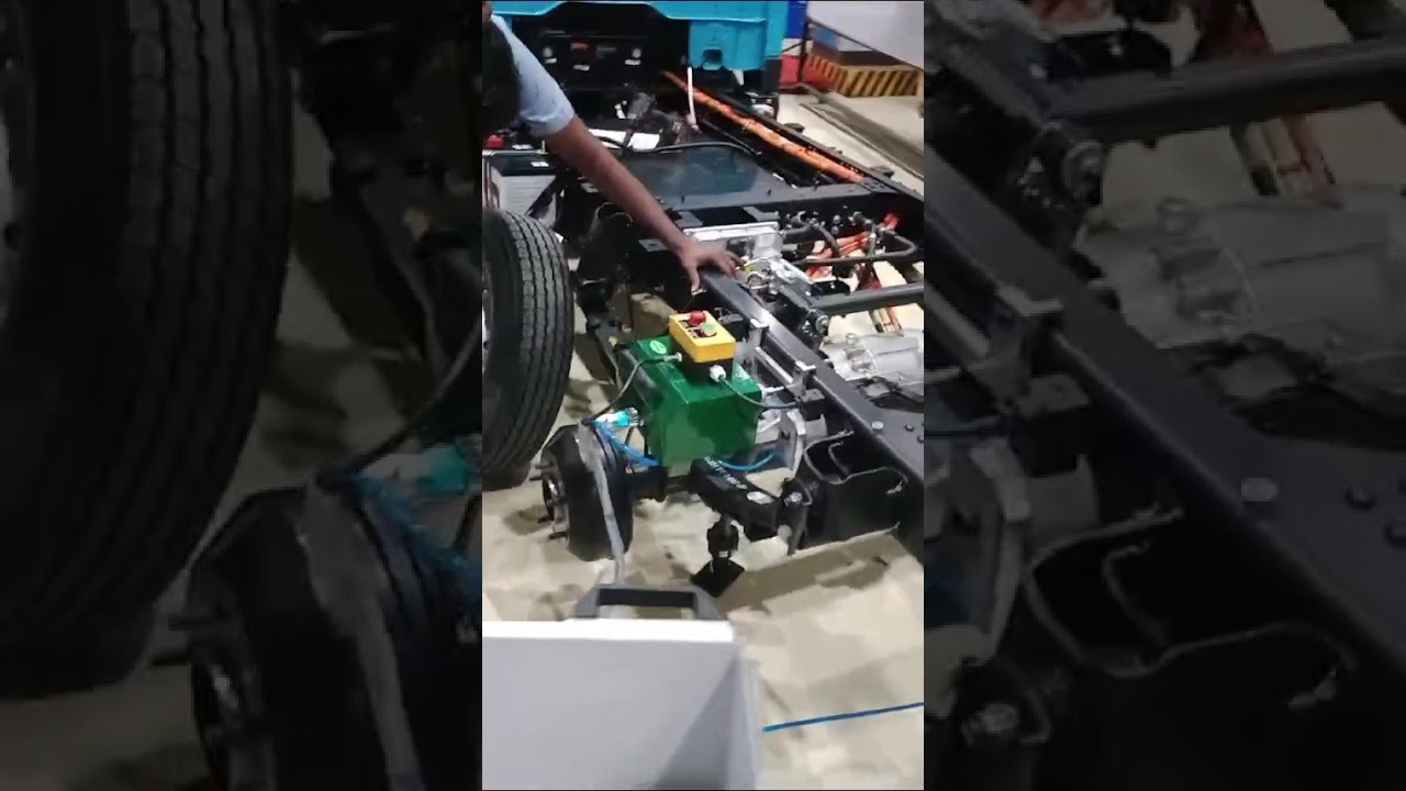 Vin Marking by Handheld machine . 