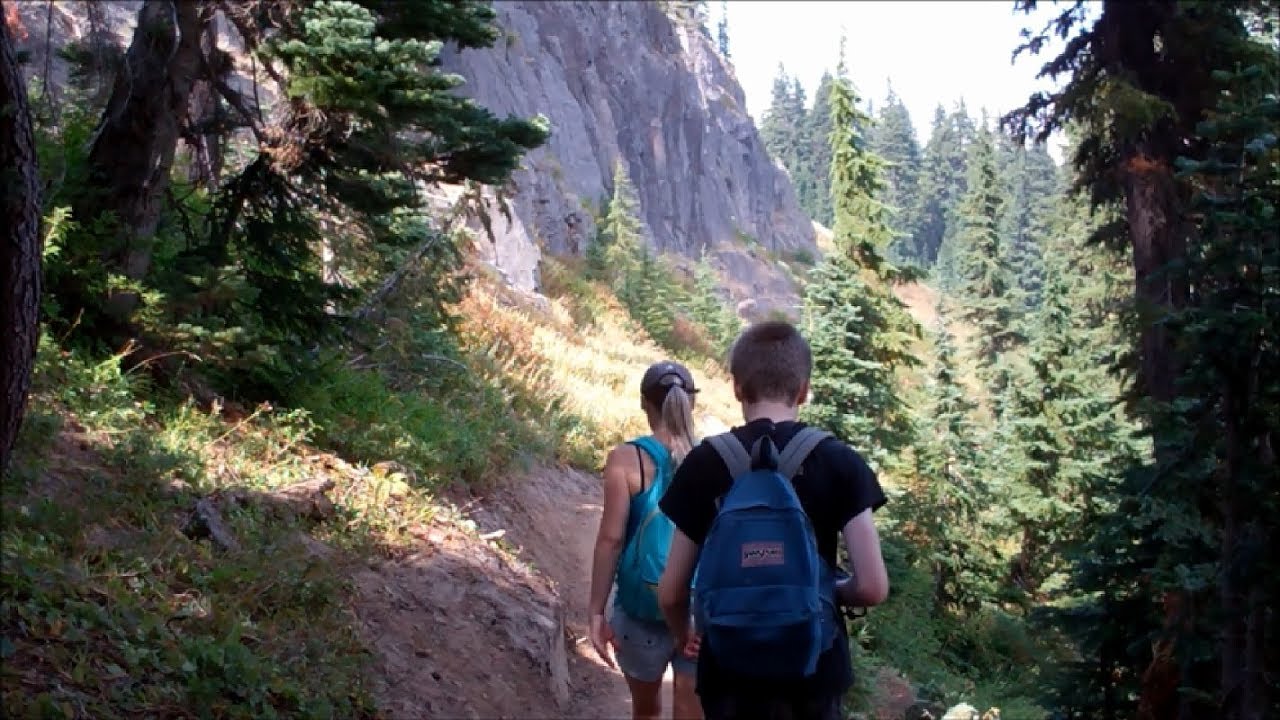 Nannie Ridge Hiking Nannie Ridge & Sheep Lake (Goat Rocks Wilderness) - YouTube
