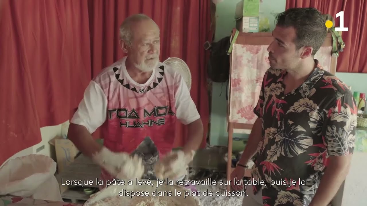 Parau Pa'ari, secrets d'anciens - saison 1 : préparation pain coco