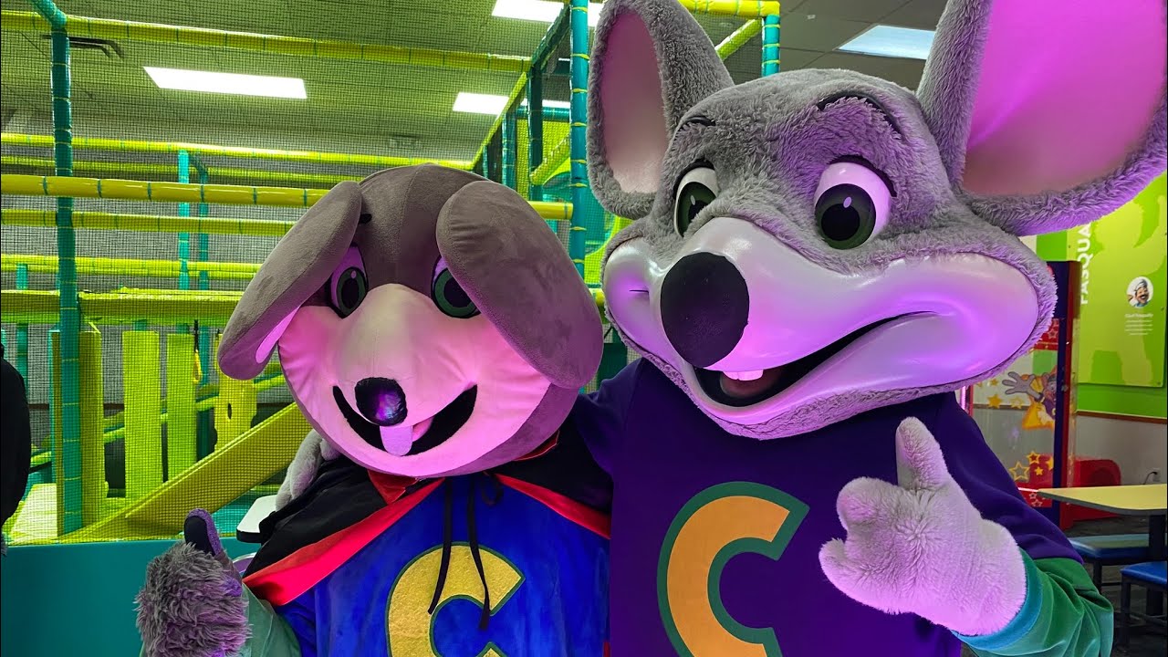 Chuck E Cheese Halloween 2025 Boo-tastic live shows & Mays Landing NJ new superhero playground 
