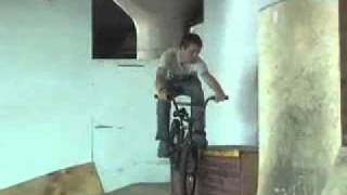 How to Luc E to 270 with Joe Cox - TransWorldRideBMX