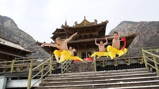 Footage has emerged from china of monks the famous shaolin temple
practicing martial arts in snow. video, filmed dengfeng, central
china's...