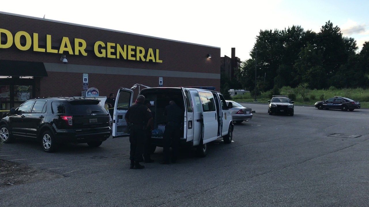 Dollar General store clerk shot - YouTube