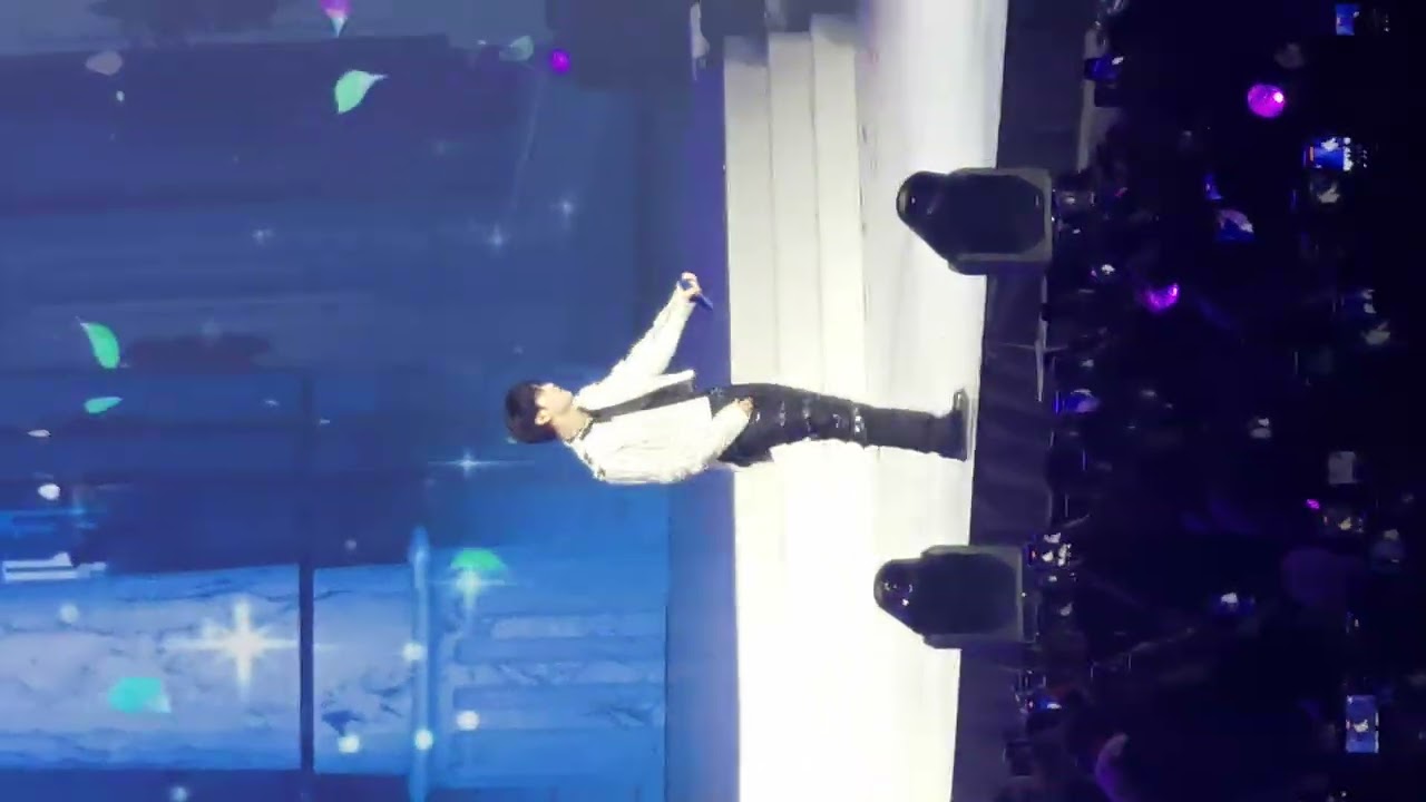 TXT act：tomorrow concert in HONGKONG 1.10 《over the moon》