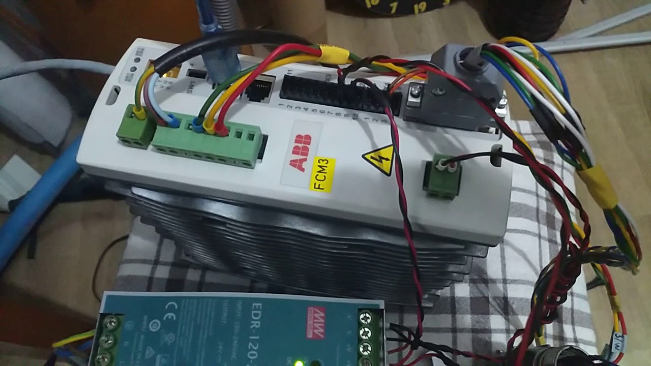 Test run: ABB MicroFlex E150 with Schneider BMH0703T32F2A (with custom commutation encoder)