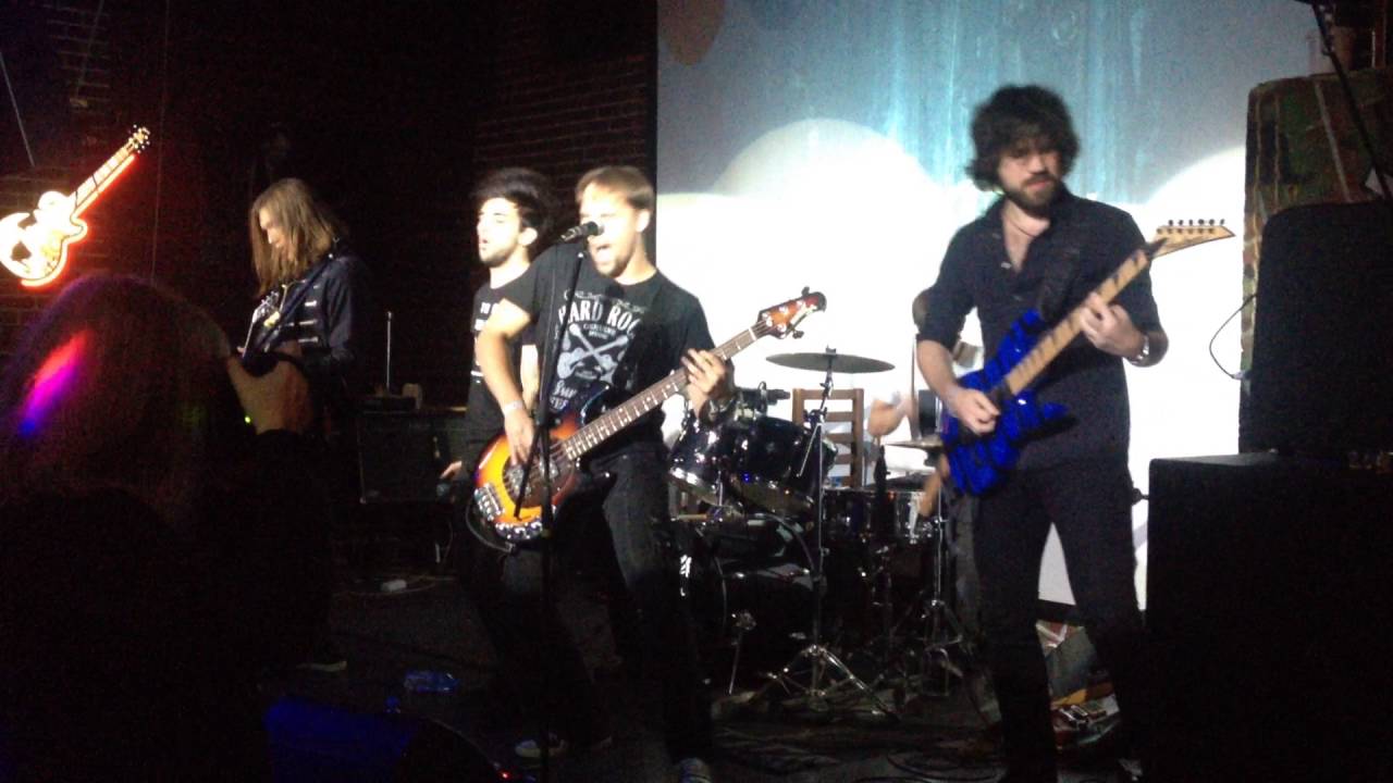 Into The Fire - Elise Cries - I-й тур фестиваля Emergenza (GLASTONBERRY PUB)