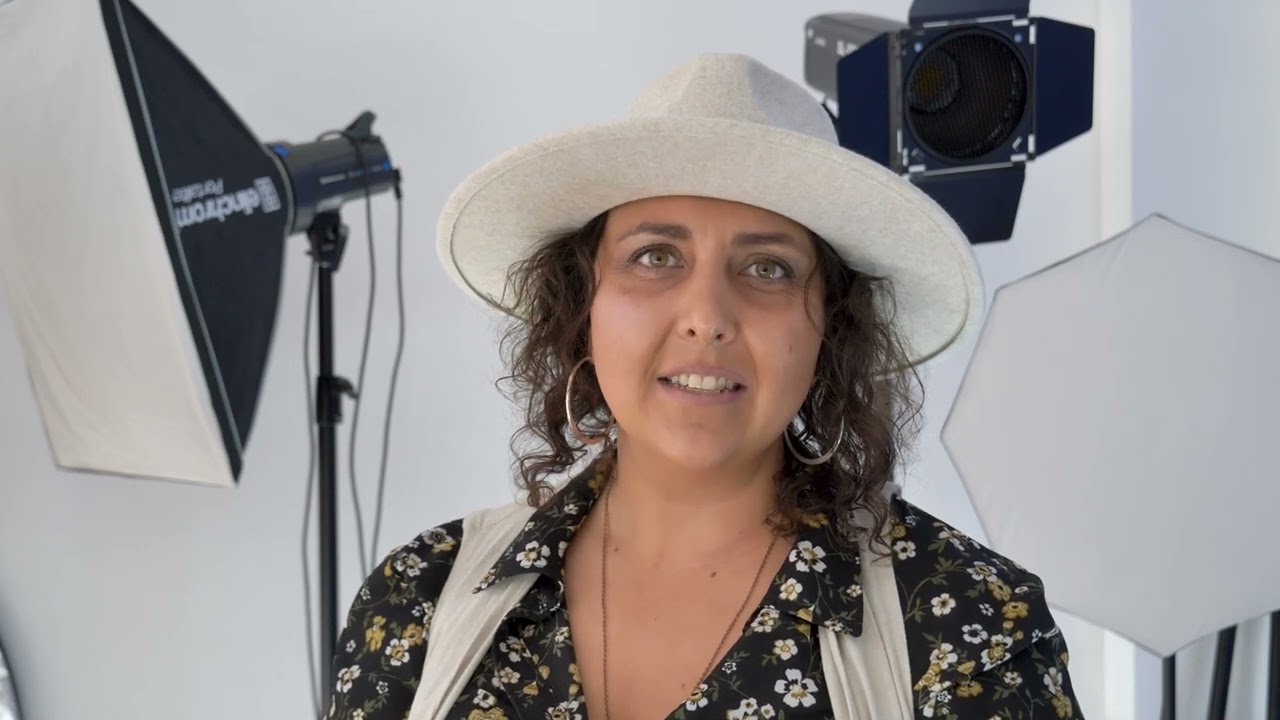 Speakers/Retreats Cheanise Bidulock - at the Victoria Film Industry Network & Events Mixer