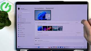 How to Change Wallpaper on LENOVO Yoga Book 9 – Customize Desktop Background screenshot 4