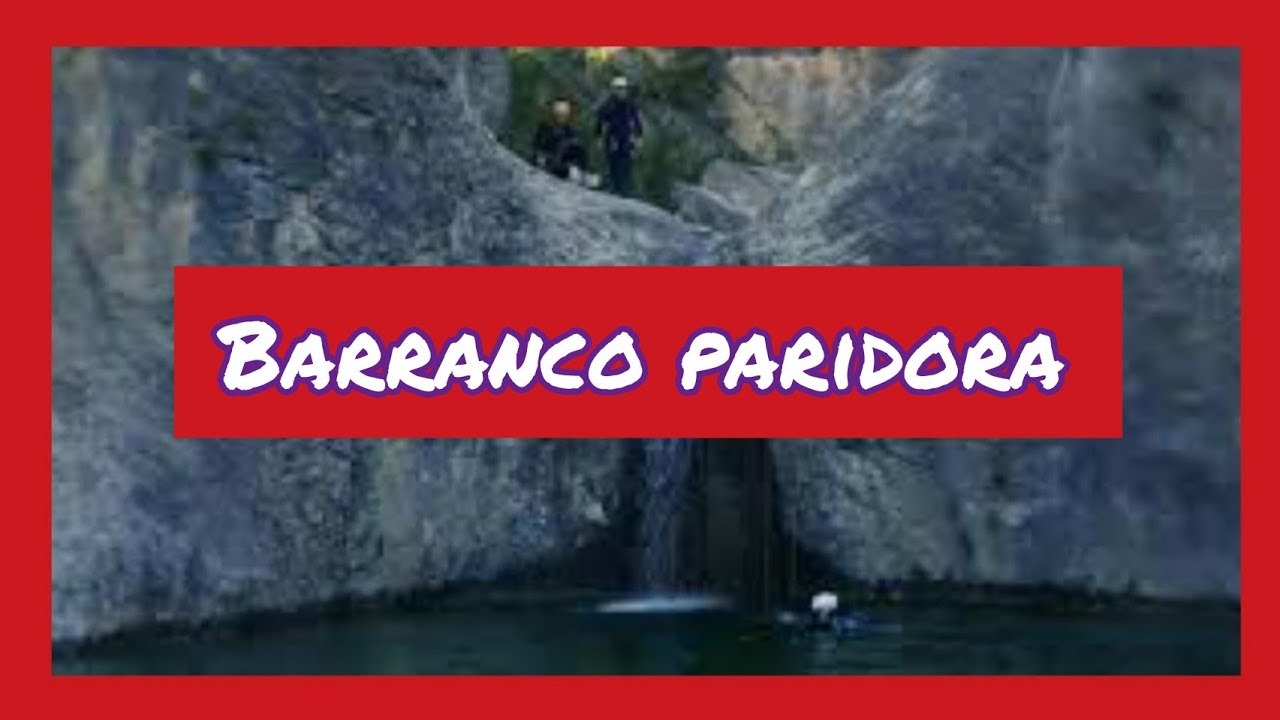 Descenso barranco la paridora, deporte en Tarragona, Catalunya, España.
