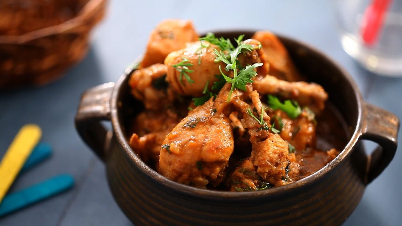 Dhaba Style Chicken Curry Recipe | मसालेदार चिकन | Mother