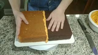 Icing a split/half and half quarter sheet cake