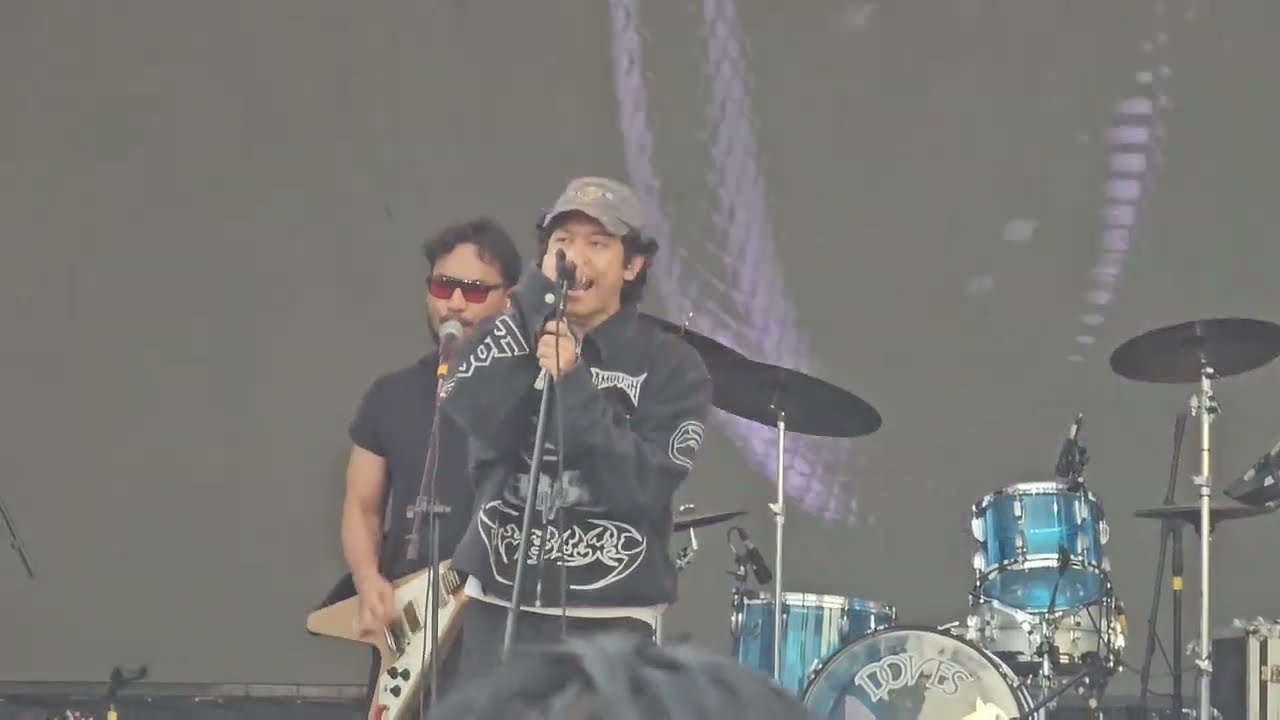 FEAST LIVE AT KERLAP KERLIP - BIGGEST HITS & NEW RELEASES