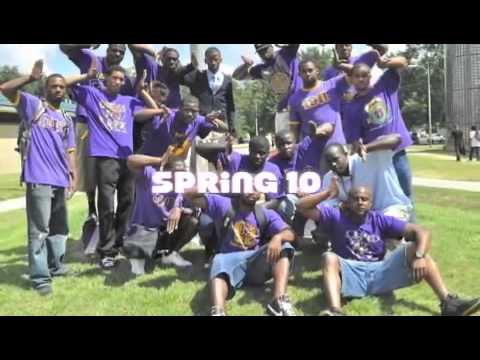 Quetastrophe - YouTube