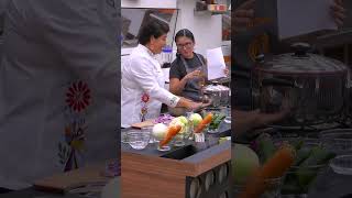 Saquen pluma y papel, esta es la primer receta de encurtidos que nos da la Chef Isabel. #AztecaUno
